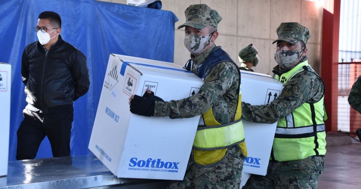 Reconocen mala refrigeración en envío de vacunas contra COVID a Tamaulipas