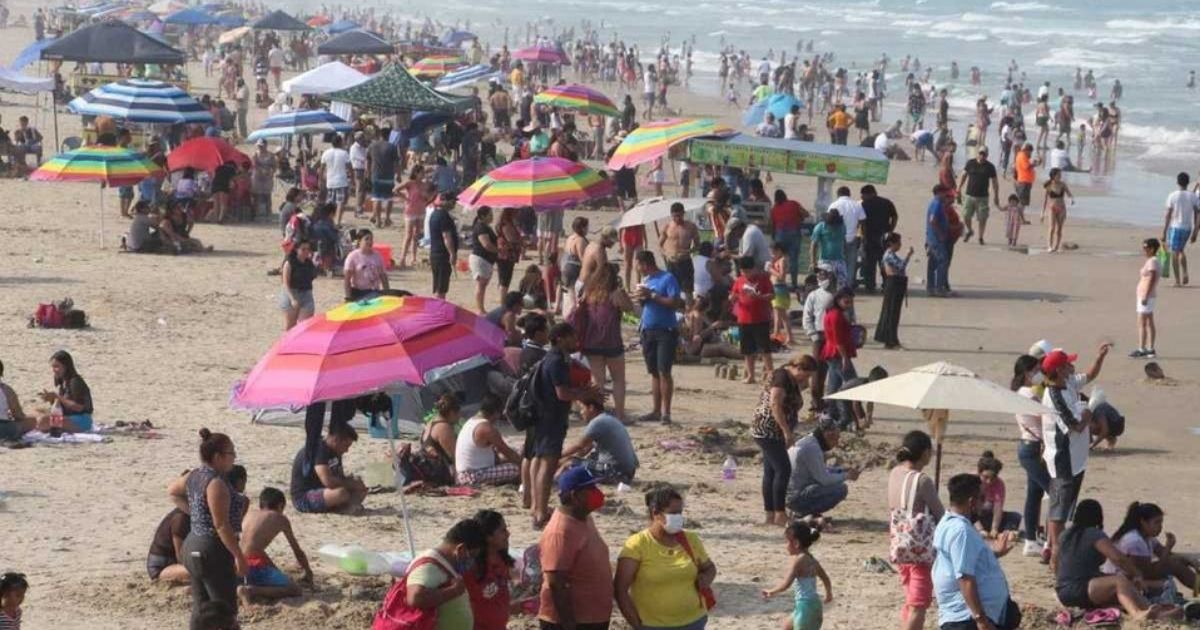 Capacitan a guardavidas de la playa Miramar antes de Semana Santa