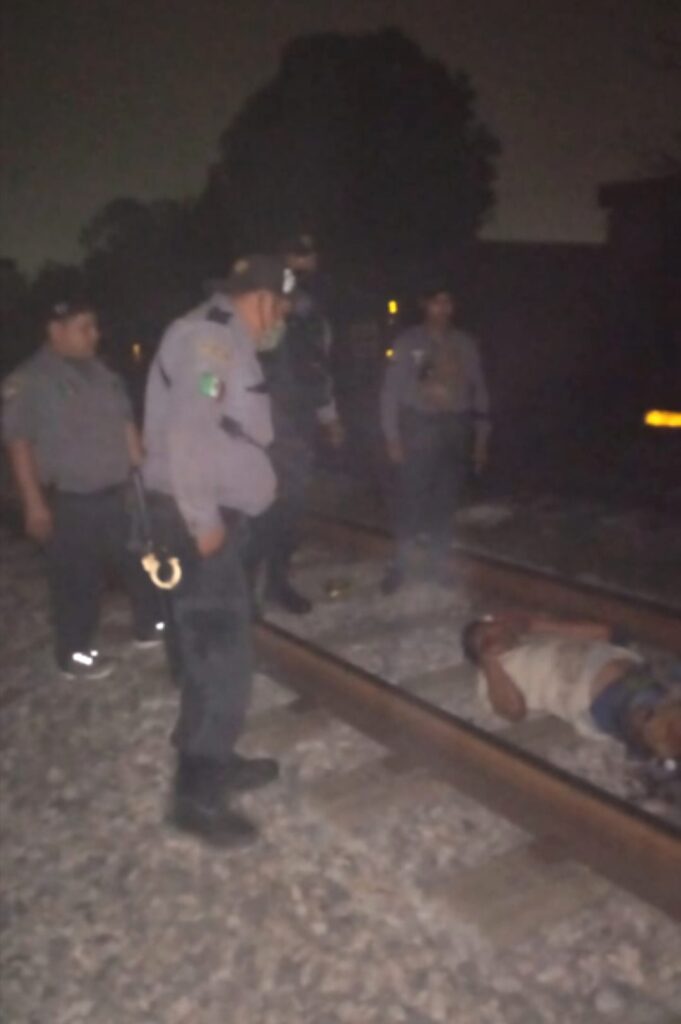 FOTOS: Joven pierde una pierna tras quedarse dormido en vías del tren de Tampico 