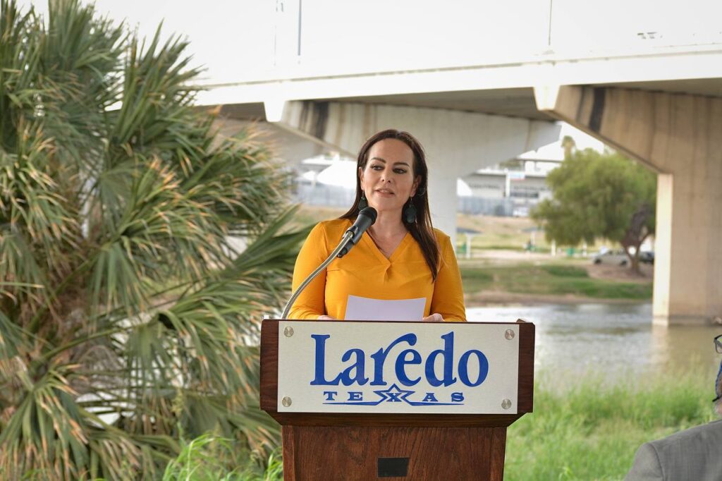 Se comprometen los dos Laredos a cuidar el Río Bravo