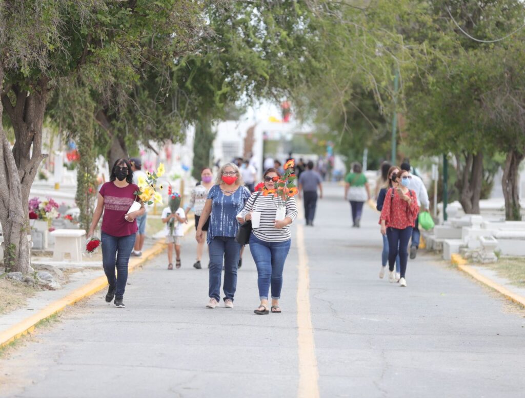 Reconoce ciudadanía limpieza en panteones municipales de Nuevo Laredo