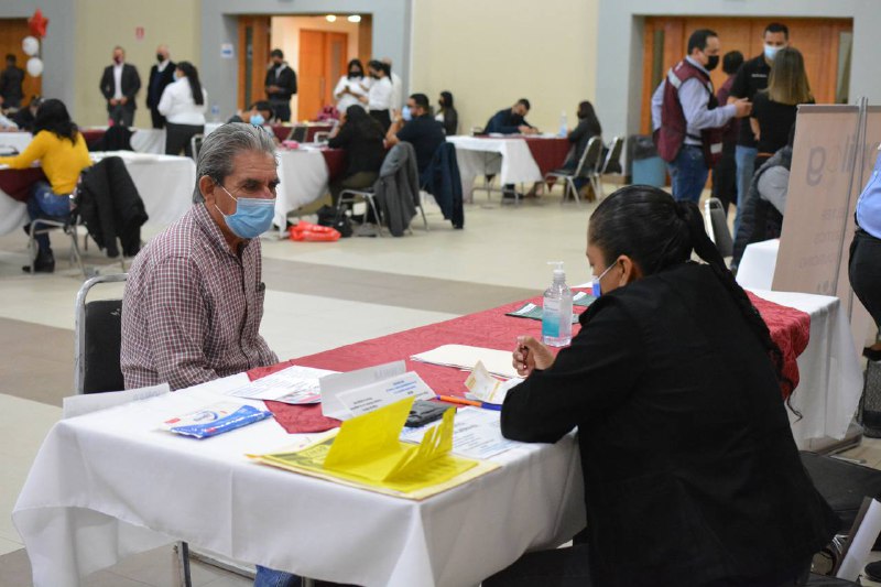 Ofertan más de 760 vacantes en la primer “feria del empleo” en Nuevo Laredo