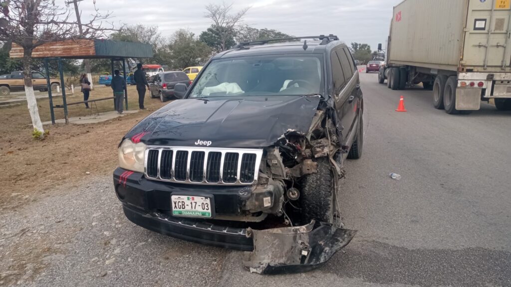 Una joven muerta y tres heridos en accidente de moto en Ocampo, Tamaulipas