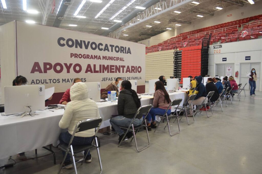 Con transparencia, Gobierno de Nuevo Laredo registra ciudadanos para apoyo alimentario