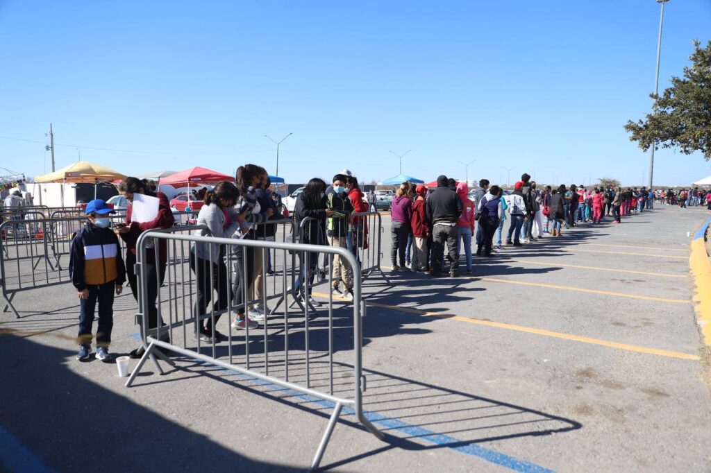 Jornadas de vacunación en Nuevo Laredo disminuyen casos de contagios por COVID-19