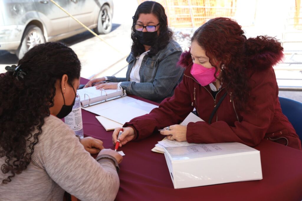 Ofertas de empleo llegan a la colonia Hipódromo en Nuevo Laredo