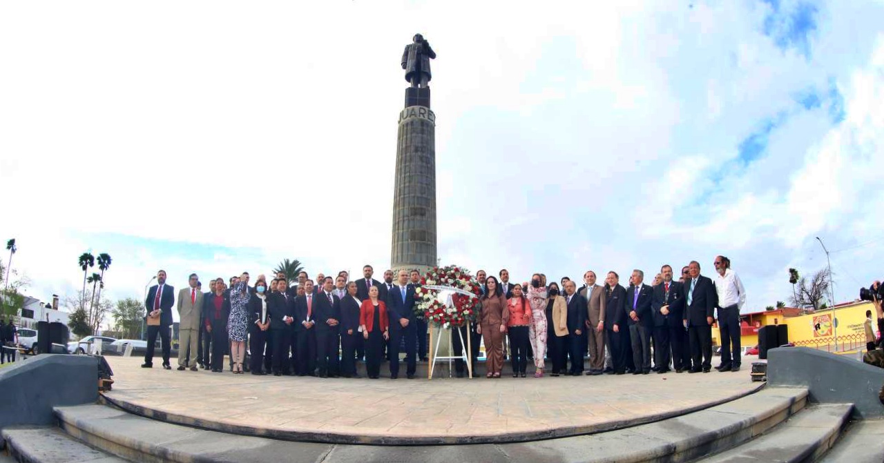 Conmemoran Aniversario 216 del natalicio de Benito Juárez en Nuevo Laredo