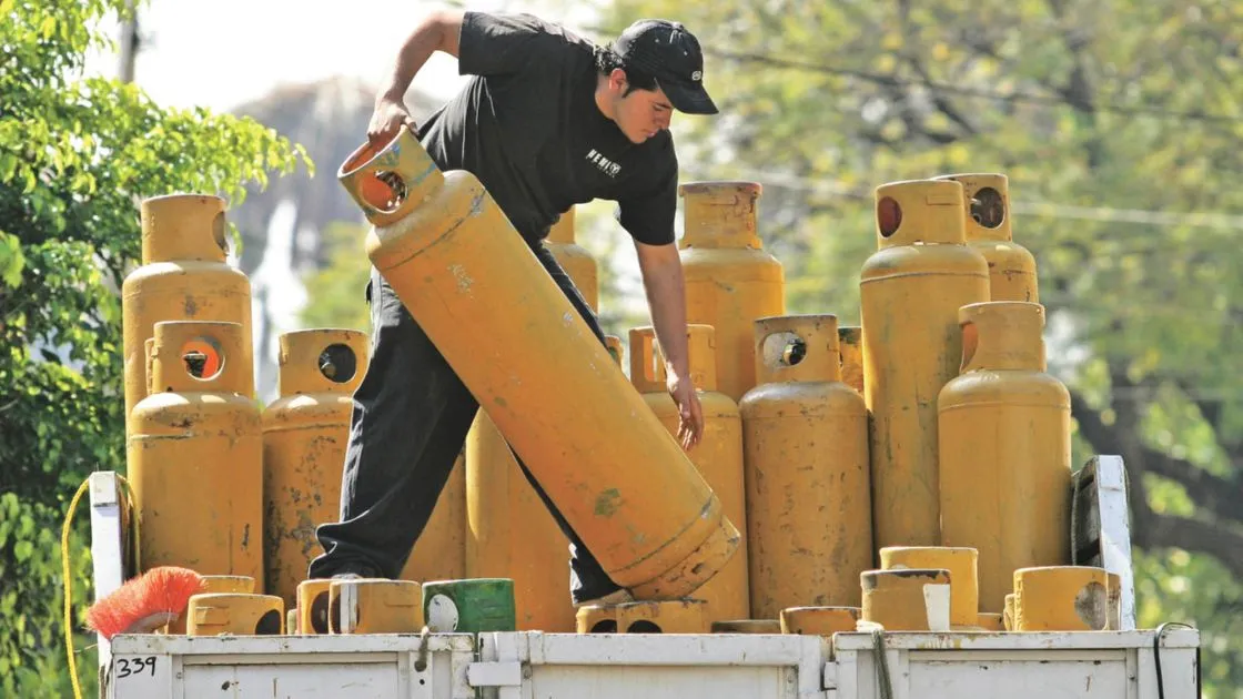 Sigue aumento de precios de gas LP en Tamaulipas