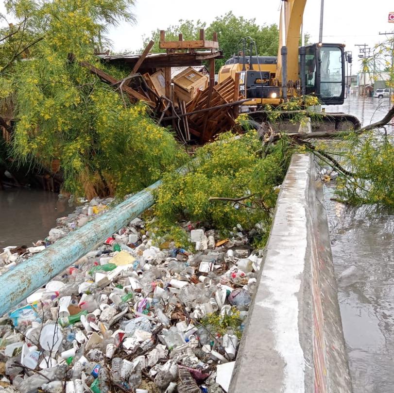 Inundadas varias colonias de Matamoros tras fuertes lluvias