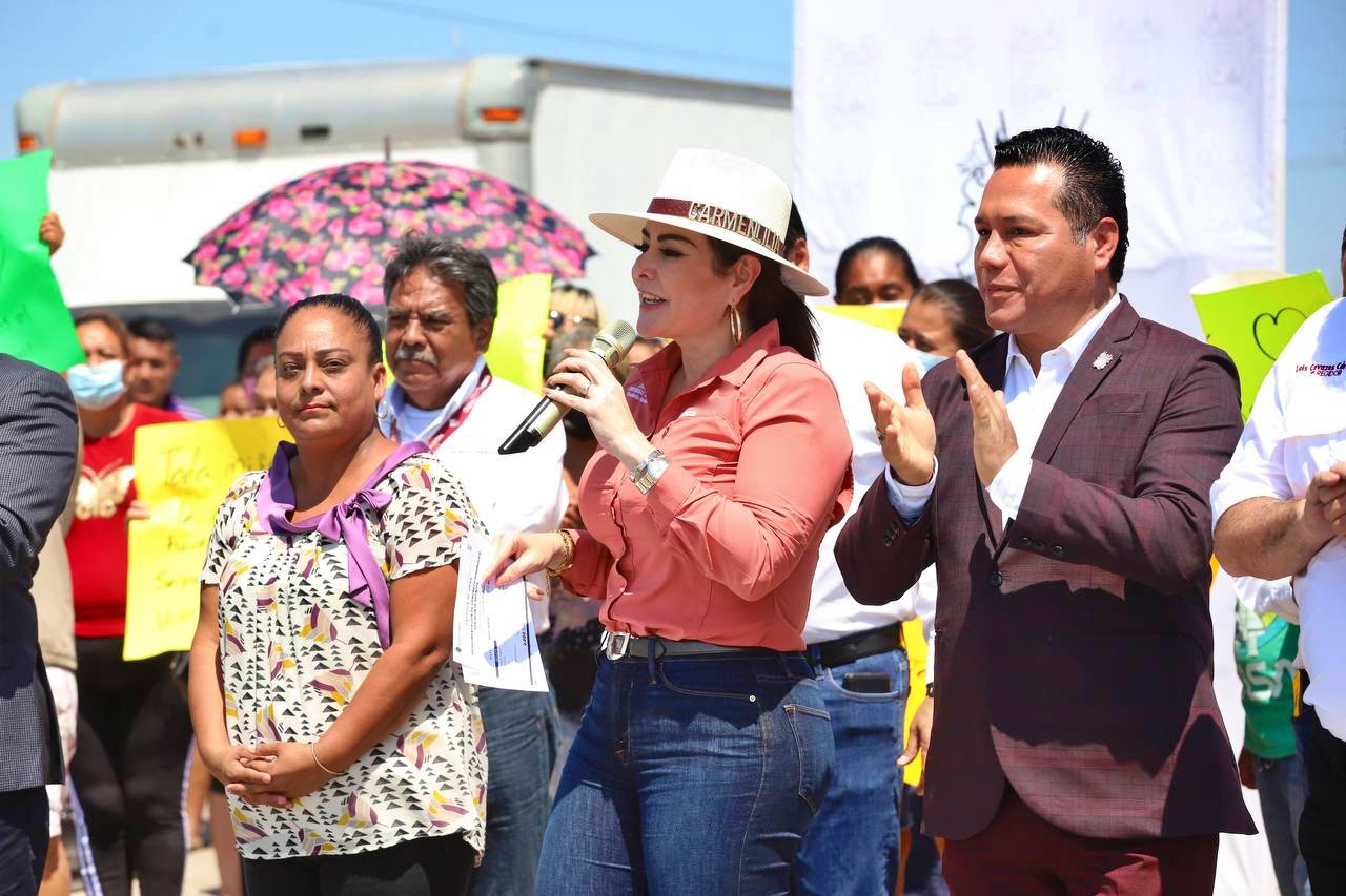 Entregan obra de repavimentación en la colonia Valles de Anáhuac, en Nuevo Laredo