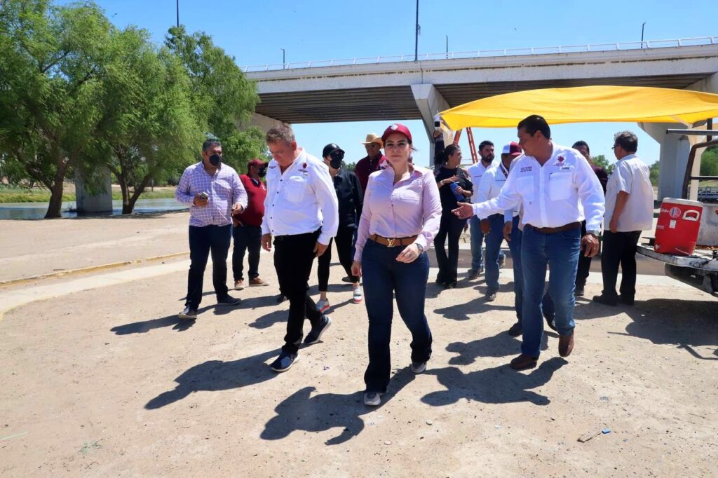 Supervisan obras de mantenimiento en parques y plazas de Nuevo Laredo