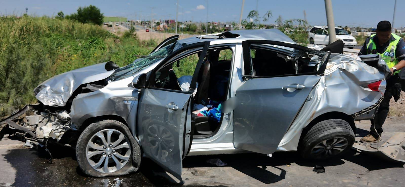 Una mujer y 4 herido, saldo de un choque en Nuevo Laredo