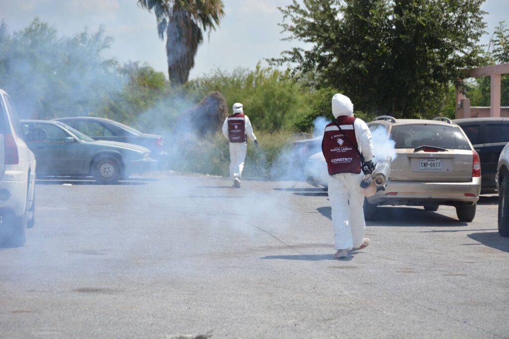 Fumiga Gobierno de Nuevo Laredo para prevenir el dengue