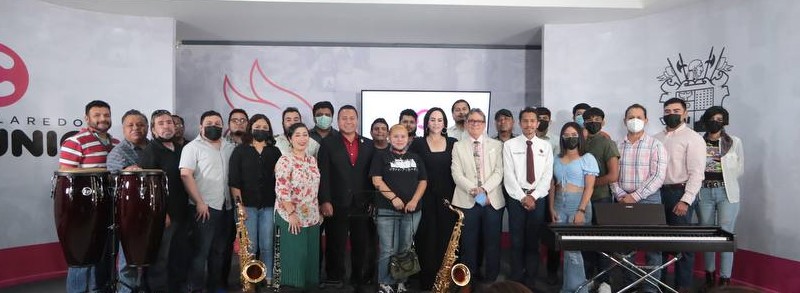 Dotan de instrumentos nuevos a la Centenaria Banda Municipal de Nuevo Laredo