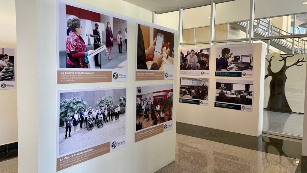 Inauguran exposición fotográfica por 25 aniversario del SAT