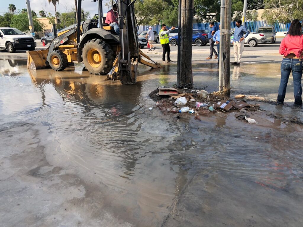 Se registra mega fuga de agua en Matamoros