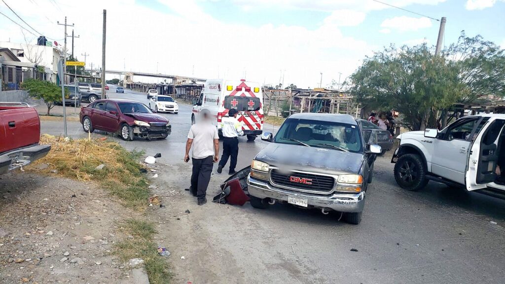 Conductor ebrio ocasiona choque en Nuevo Laredo