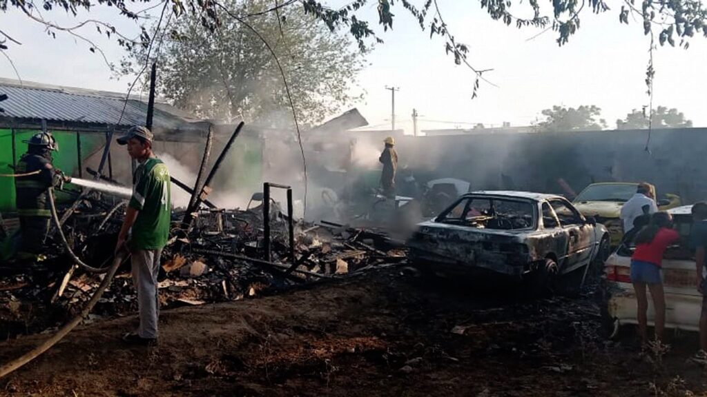 Se incendia su vivienda el día de su cumpleaños, en Nuevo Laredo