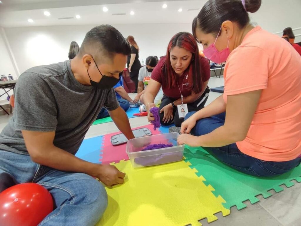 Impartirán talleres gratuitos de educación especial para maestros y padres en Nuevo Laredo