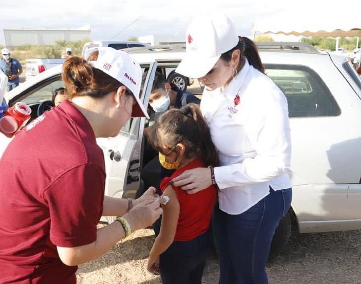 Han aplicado dosis contra COVID a más de 100 mil ciudadanos en un año en Nuevo Laredo