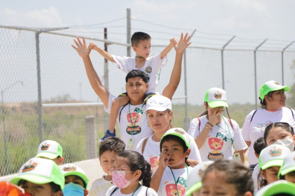 Culmina campamento de verano “Jurassic Camp” para menores en Nuevo Laredo