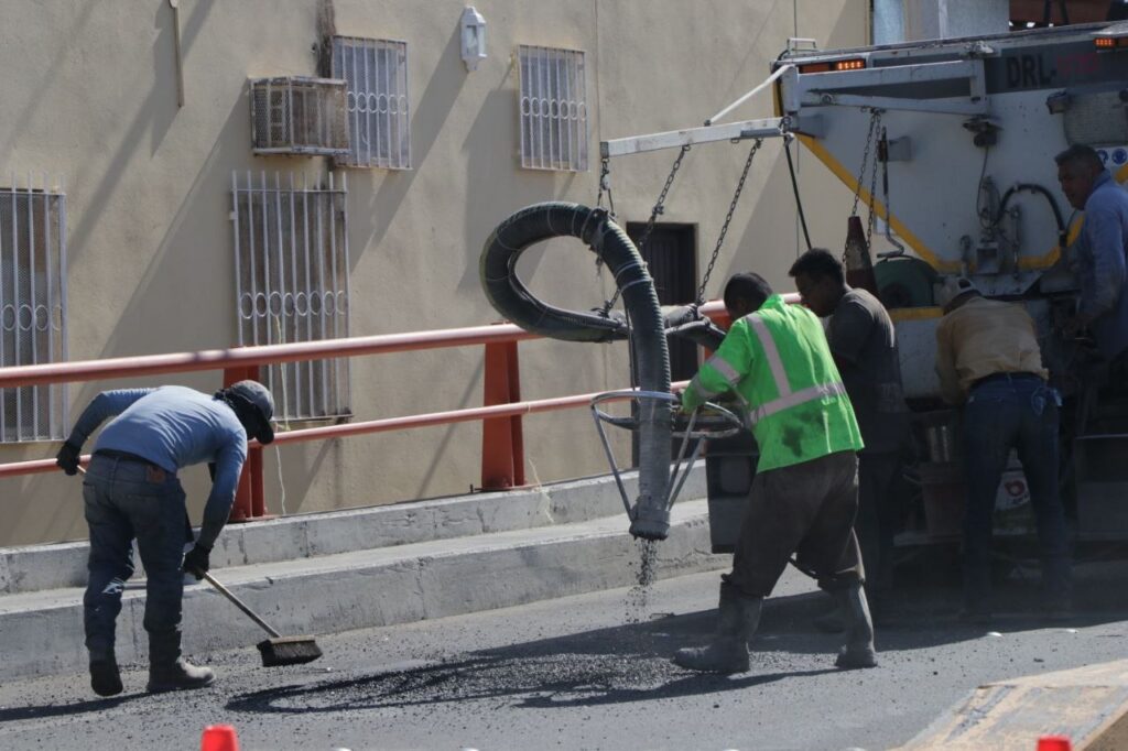 Gobierno de Nuevo Laredo brinda mantenimiento a puentes con programa de atención focalizada