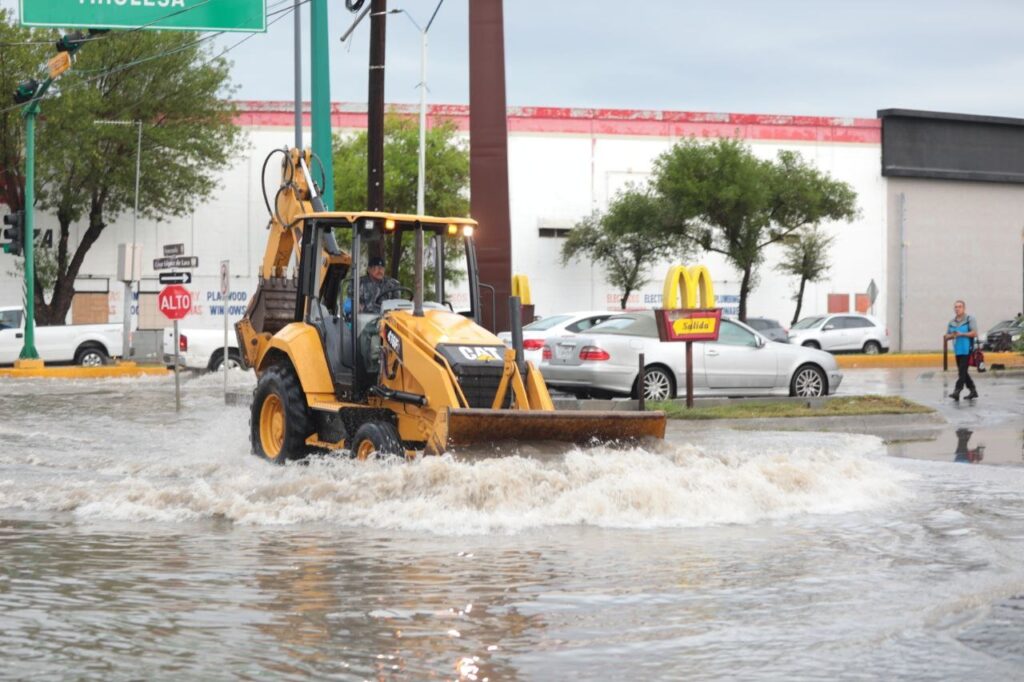 Brinda Gobierno de Nuevo Laredo respuesta inmediata ante lluvia torrencial