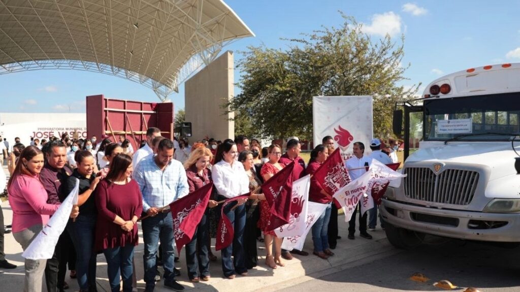 Gobierno de Nuevo Laredo garantiza transporte escolar para estudiantes