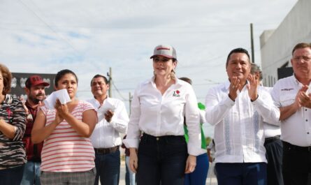 Entrega alcaldesa Carmen Lilia Canturosas obras de alumbrado y pavimentación en El Progreso