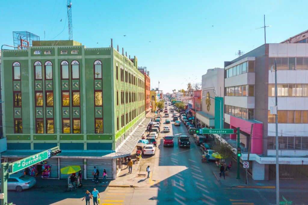 Da Gobierno Municipal mantenimiento al Centro Histórico de Nuevo Laredo