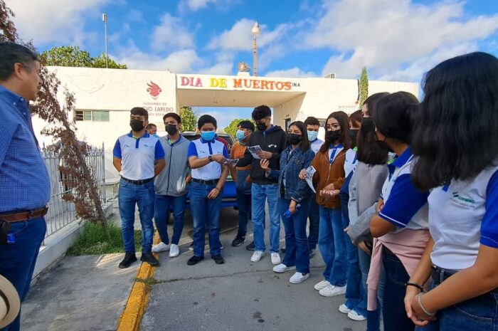 Difunde Gobierno de Nuevo Laredo riqueza histórica de Panteón Antiguo con visitas guiadas