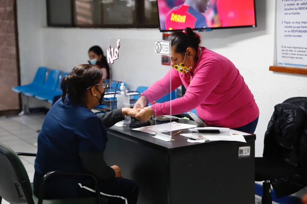 Acuden por día 100 personas a cita para tramitar el pasaporte en Nuevo Laredo