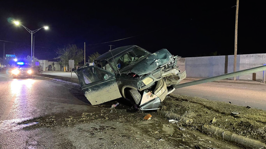 Se lleva un poste por conducir borracho en Nuevo Laredo