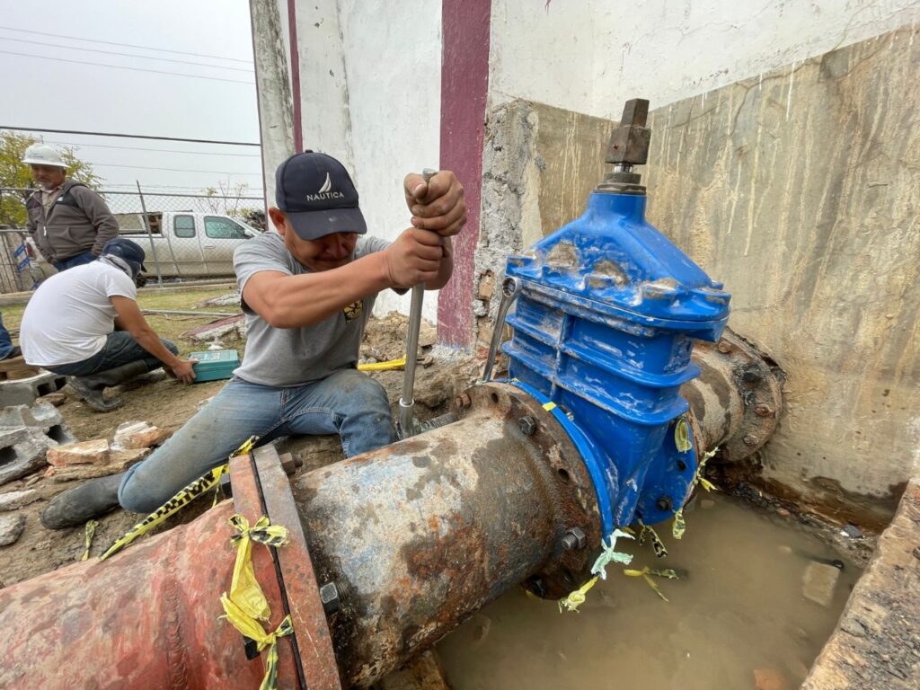 Realiza COMAPA Nuevo Laredo trabajos de mejoramiento en red de agua potable