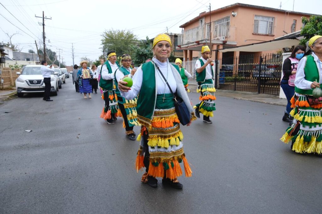 Adultos mayores de Casa Club del DIF Nuevo Laredo participan en eventos decembrinos