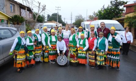 Adultos mayores de Casa Club del DIF Nuevo Laredo participan en eventos decembrinos