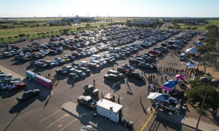 Recibe Nuevo Laredo caravana de paisanos con más de 2 mil vehículos