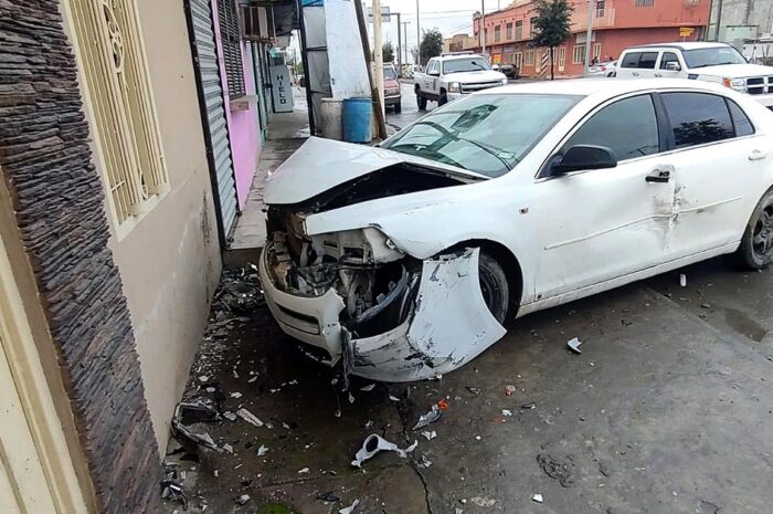 Dos heridos tras encontronazo en Nuevo Laredo