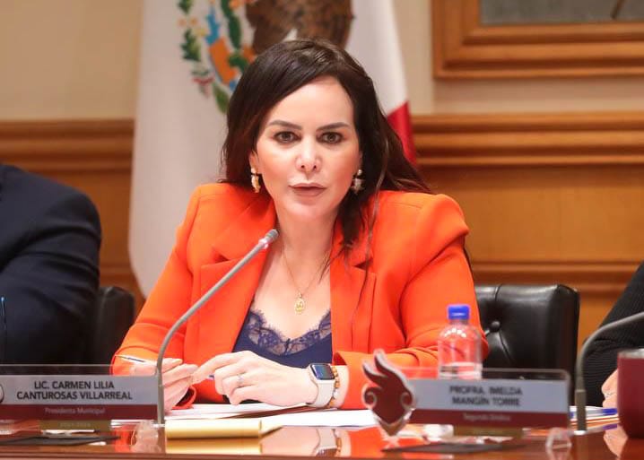 Se pronuncia Carmen Lilia Canturosas contra difusión de ‘fake news’ que hablan mal de Nuevo Laredo