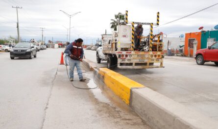 Resuelve Gobierno de Nuevo Laredo problemáticas urbanas en sector poniente con Mega Cuadrilla