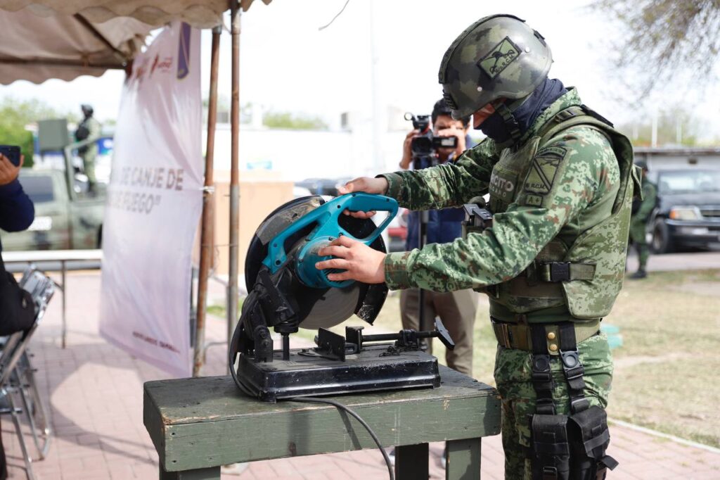 Arranca campaña “Canje de Armas” en Nuevo Laredo