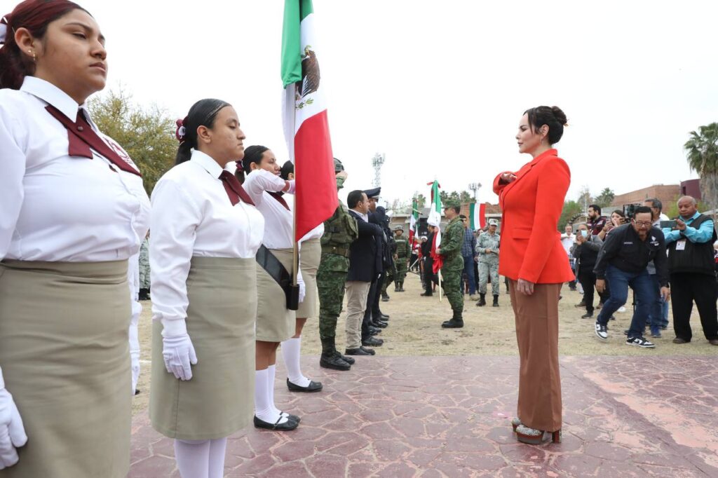 Conmemora Nuevo Laredo el Día de la Bandera