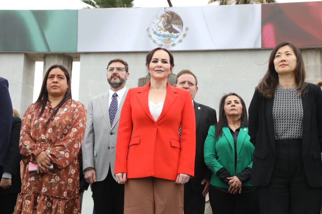 Conmemora Nuevo Laredo el Día de la Bandera