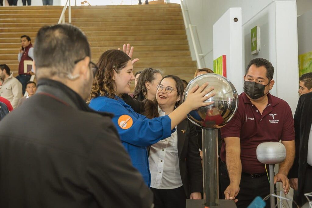 Concluye con éxito Semana de la Mujer y la Niña en la Ciencia