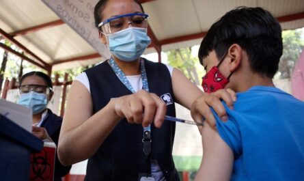 Buscarán expandir las jornadas de vacunación en escuelas de Tamaulipas