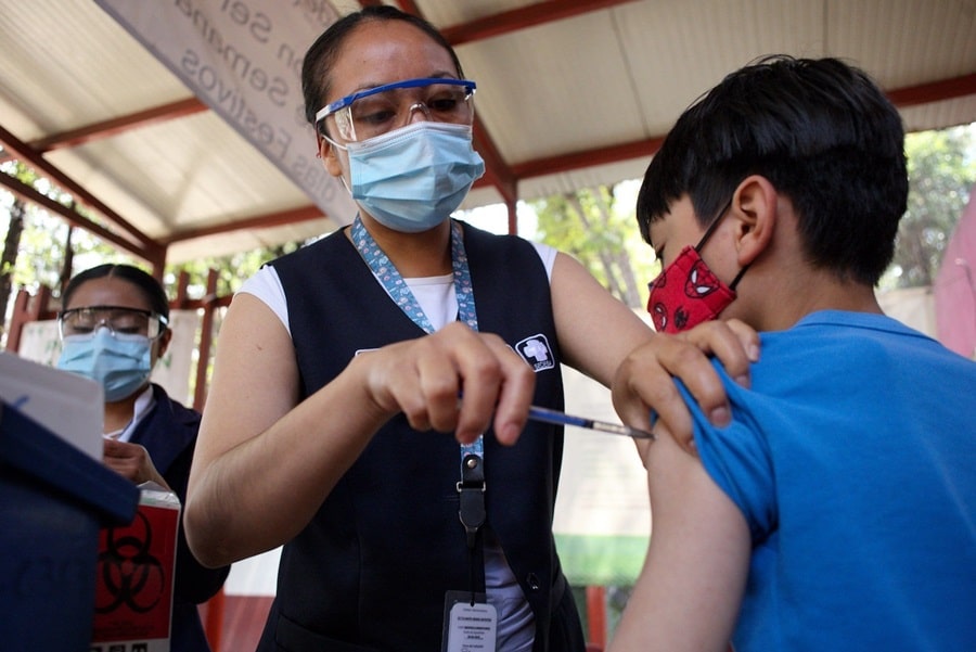 Buscarán expandir las jornadas de vacunación en escuelas de Tamaulipas