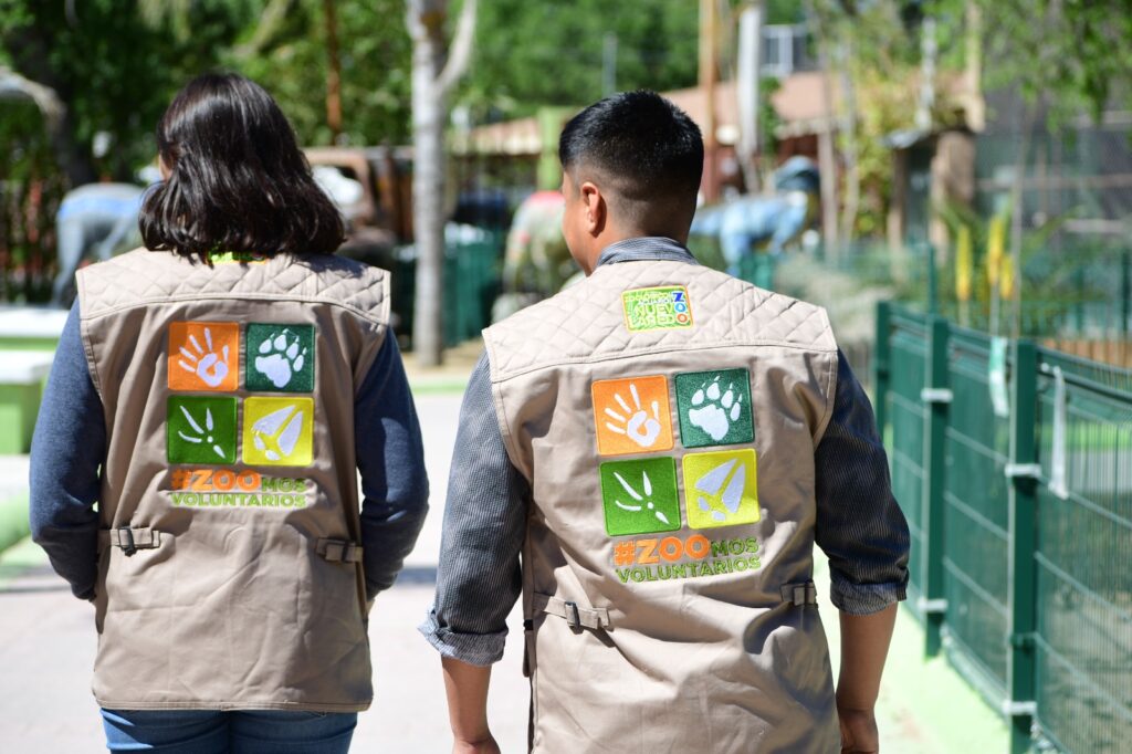 Zoológico de Nuevo Laredo integra a jóvenes estudiantes como voluntarios