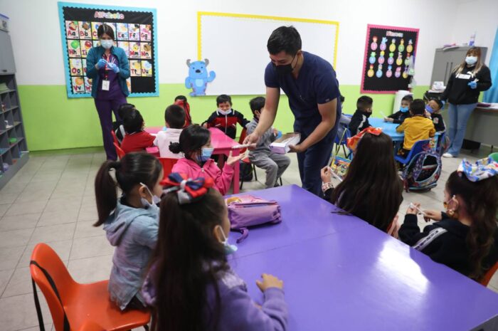 Agradecen madres neolaredenses programa “Escuela y Salud”