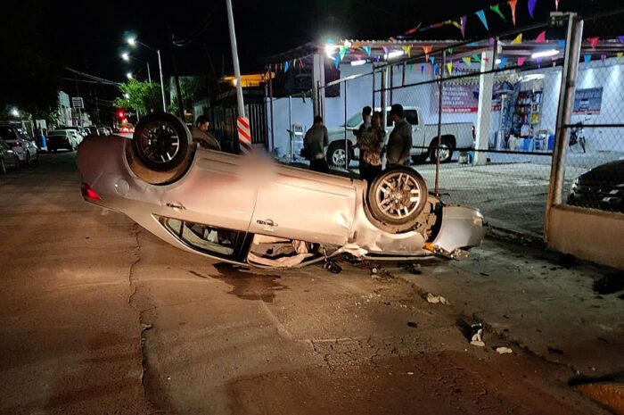 Dos conductores lesionados tras accidente vehicular en Nuevo Laredo