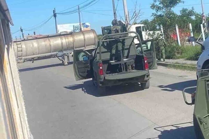 Abaten a dos civiles tras bloqueos en Matamoros y Reynosa